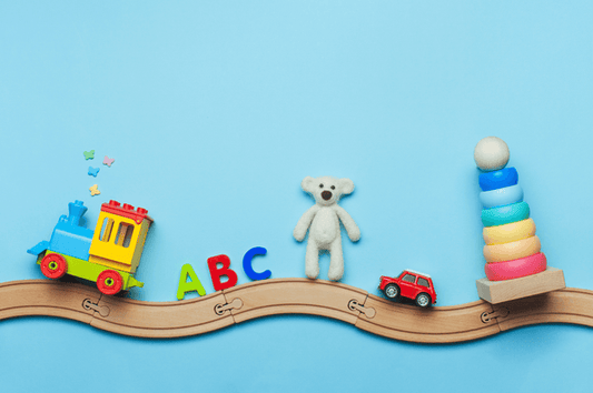 Fuse 3 in 1 Qi Charger 5Watt / 6700mAh PowerBank / 3Port Wall Charger - 1 USB-C 3 Amp, 2 USB-A 2.4 Amp, Folding Prong White - product image 2 of 5