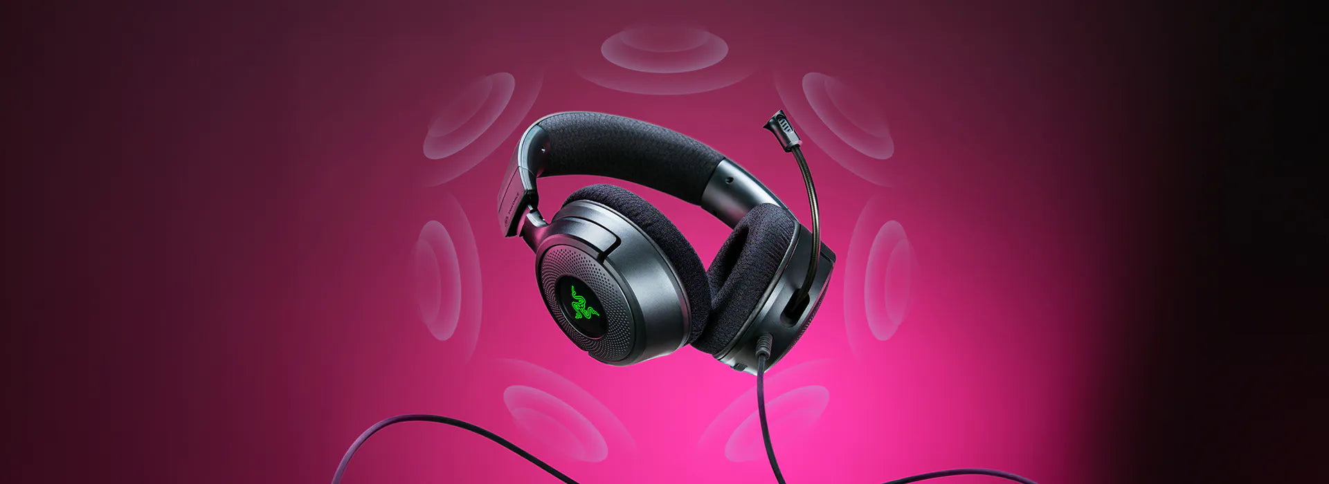 Razer Gaming Headset Wired Kraken V4 USB with Hyperclear Retractable Cardioid Mic Chroma RGB USB - Minecraft Edition - product image 5 of 5