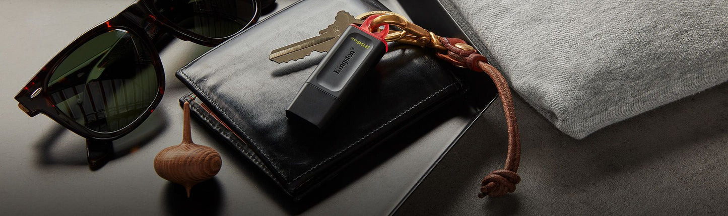 Kingston USB Flash Drive 64GB DataTraveler Exodia USB 3.2 (Gen 1) - product image 1 of 2