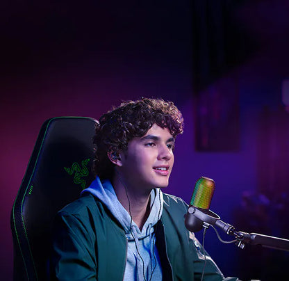 Razer Gaming Microphone Seiren V3 Chroma Supercardioid Condenser Mic Multi-Function Tap to Mute Sensor Game Reactive Lighting - Black - product image 4 of 5