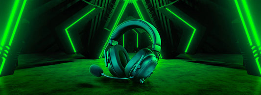 Razer Gaming Headset Wired BlackShark V2 HyperSpeed with Boom Mic Advanced Passive Noise Isolating THX Bluetooth/USB-C Dongle/Wired USB-A Esports - product image 1 of 5